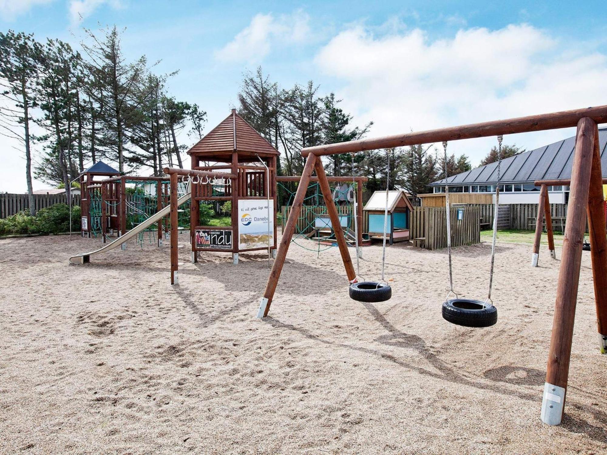 4 Person Holiday Home On A Holiday Park In Blokhus Ngoại thất bức ảnh